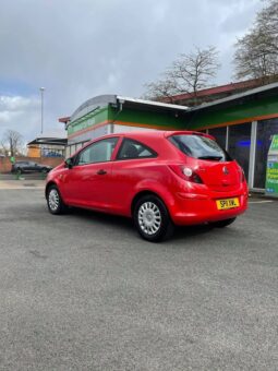 
										Peugeot 107 Hatchback 998cc full									