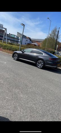 
								Volkswagen Arteon R-Line 2.0 TSI full									