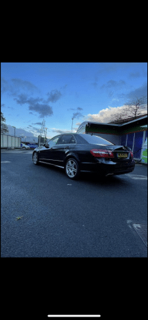 
								Mercedes E350 Sport full									