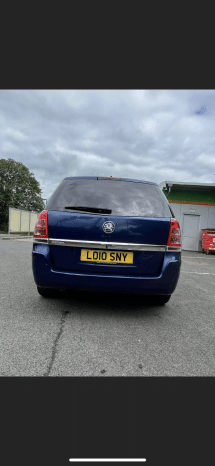 
								Vauxhall Zafira full									