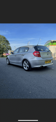 
								BMW 116i ES full									