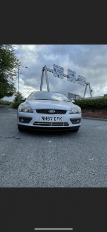 
								Ford Focus Zetec Climate full									