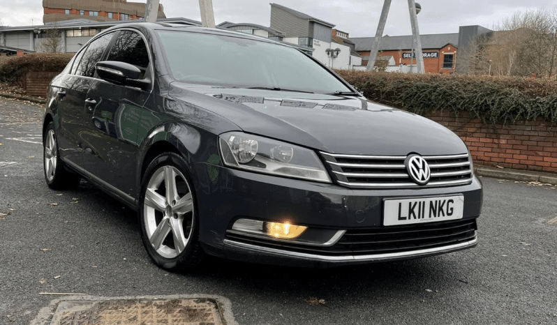 
								Volkswagon Passat full									