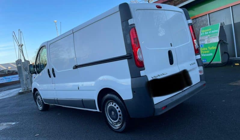 
								Vauxhall Vivaro full									