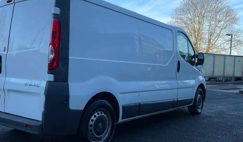 
								Vauxhall Vivaro full									