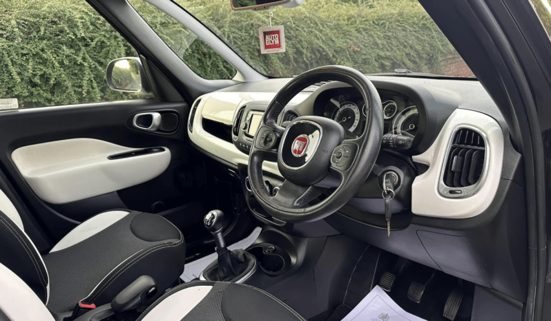 
								FIAT 500L FOR SALE full									