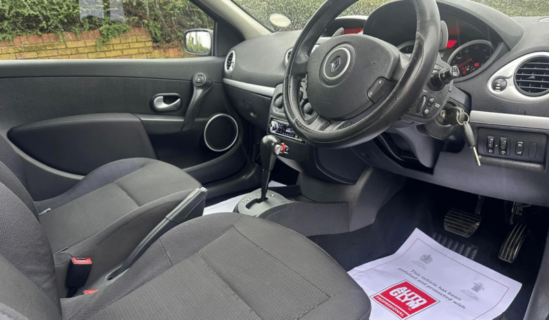 
								RENAULT CLIO FOR SALE full									