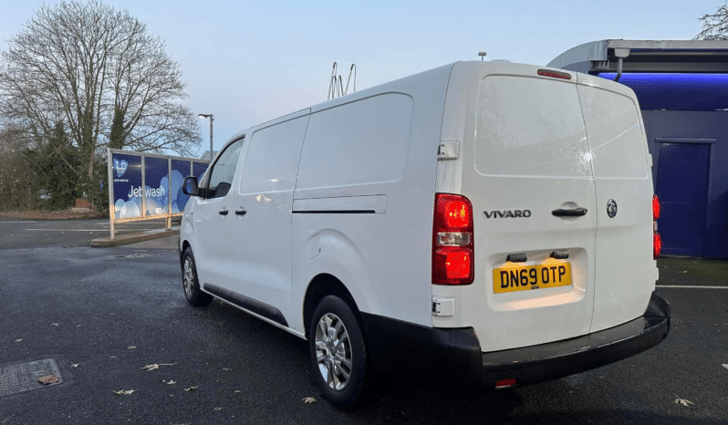 
								VAUXHALL VIVARO FOR SALE full									