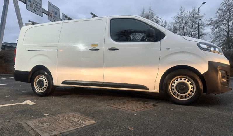 
								VAUXHALL VIVARO FOR SALE full									