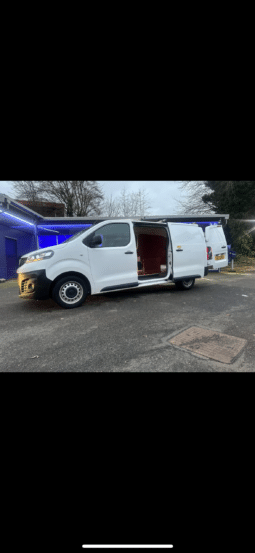 
										VAUXHALL VIVARO FOR SALE full									