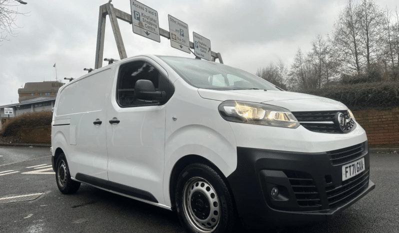 
								VAUXHALL VIVARO FOR SALE full									