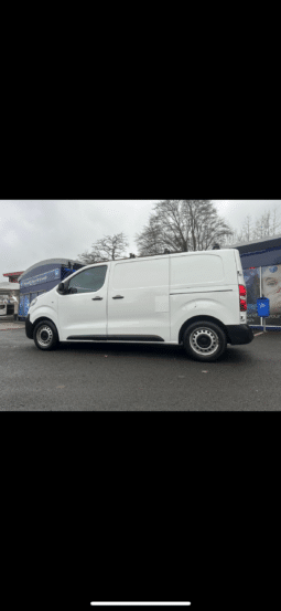
										VAUXHALL VIVARO FOR SALE full									