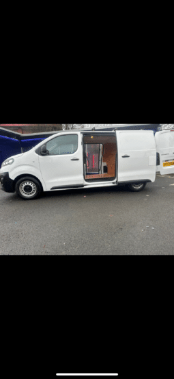 
										VAUXHALL VIVARO FOR SALE full									