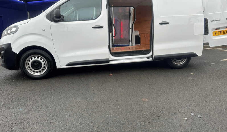 
								VAUXHALL VIVARO FOR SALE full									