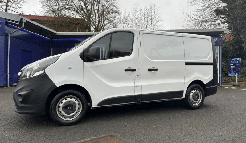 
								VAUXHALL VIVARO FOR SALE full									