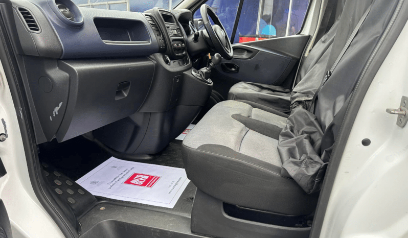 
								VAUXHALL VIVARO FOR SALE full									