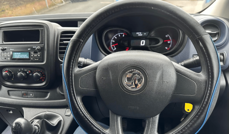 
								VAUXHALL VIVARO FOR SALE full									