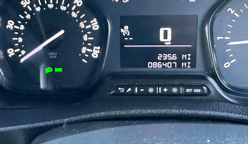 
								VAUXHALL VIVARO FOR SALE full									