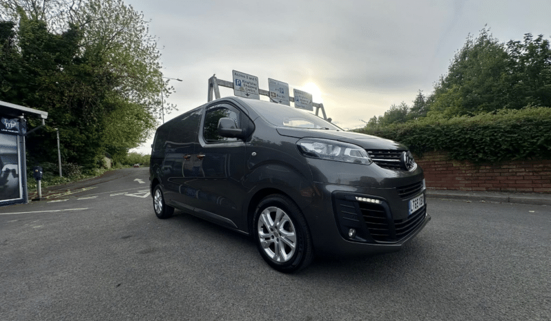 
								VAUXHALL VIVARO FOR SALE full									