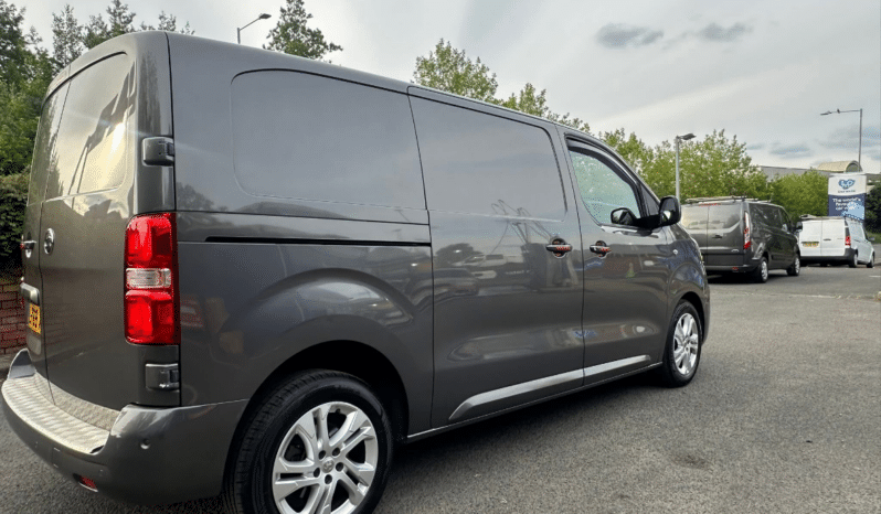 
								VAUXHALL VIVARO FOR SALE full									