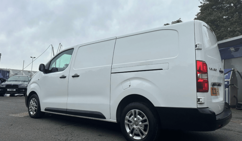 
								VAUXHALL VIVARO FOR SALE full									