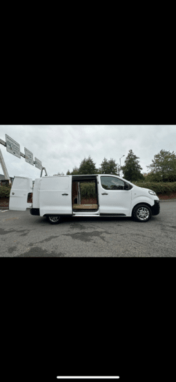 
										VAUXHALL VIVARO FOR SALE full									