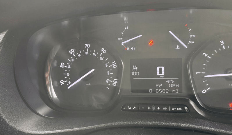 
								VAUXHALL VIVARO FOR SALE full									