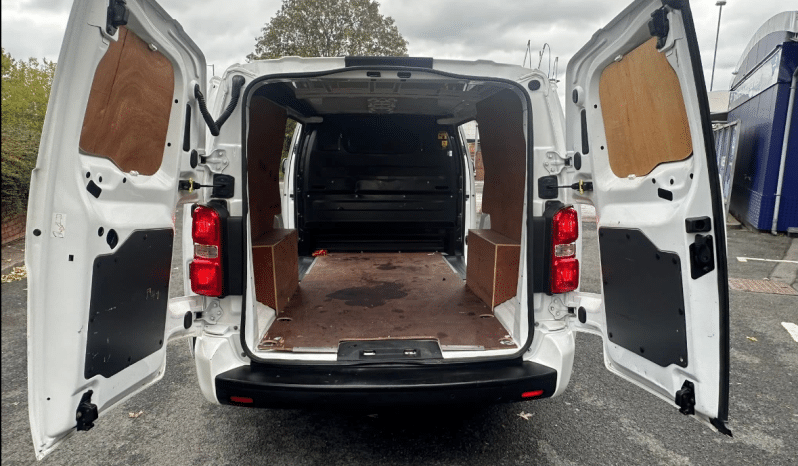 
								VAUXHALL VIVARO FOR SALE full									