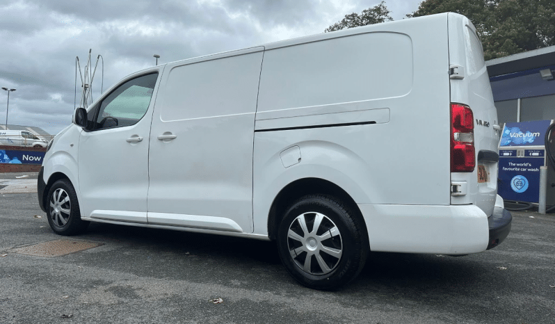 
								VAUXHALL VIVARO FOR SALE full									