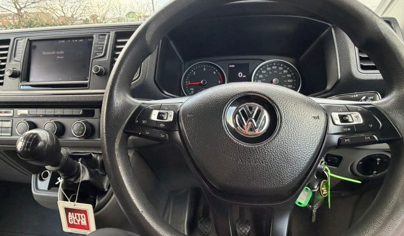 
								2019 VOLKSWAGEN CRAFTER VAN full									