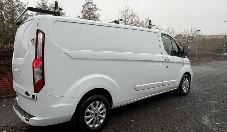 
								FORD TRANSIT CUSTOM 3000 LIMITED EDITION full									
