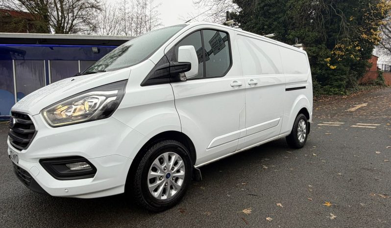 
								FORD TRANSIT CUSTOM 3000 LIMITED EDITION full									