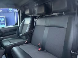 
										Vauxhall Vivaro 2021 full									