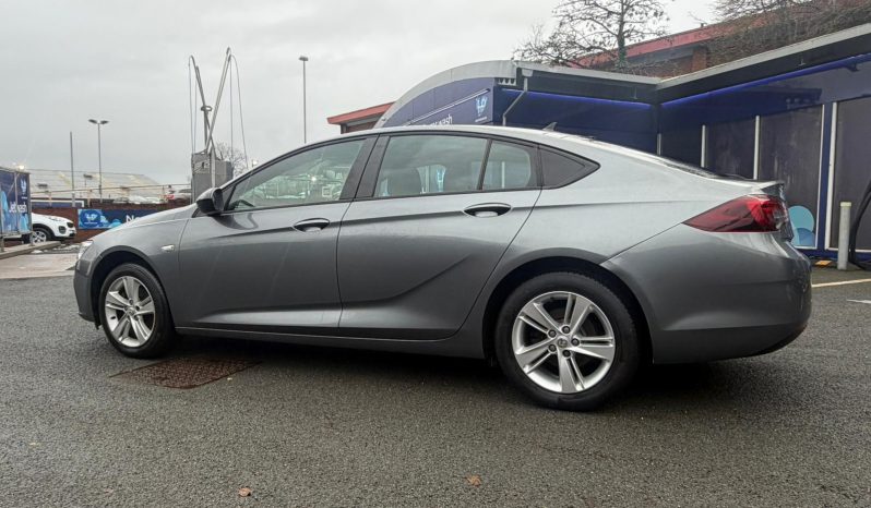 
								2020 Vauxhall Insignia Turbo D Tech Line Nav full									