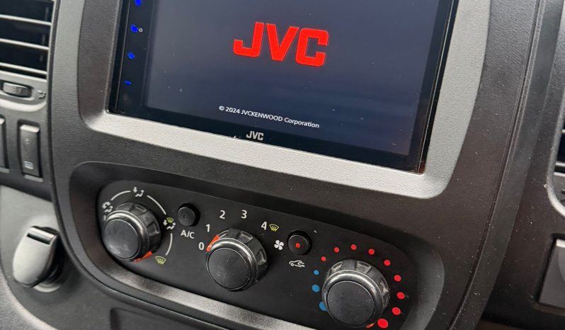 
								2016 VAUXHALL VIVARO SPORTIVE full									