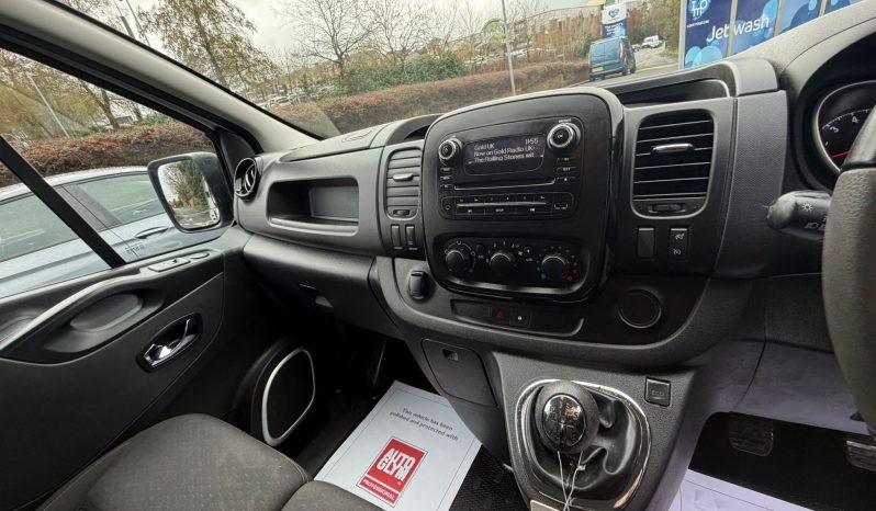 
								2018 VAUXHALL VIVARO SPORTIVE full									