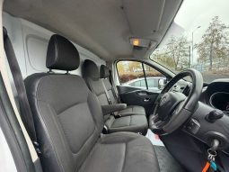 
										2018 VAUXHALL VIVARO SPORTIVE full									