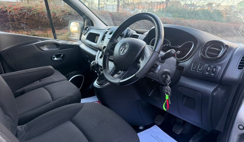 
								2018 (18) Vauxhall Vivaro Sportive full									
