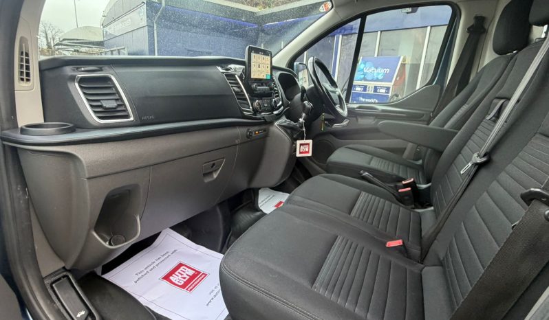 
								2019 FORD TRANSIT CUSTOM LIMITED full									