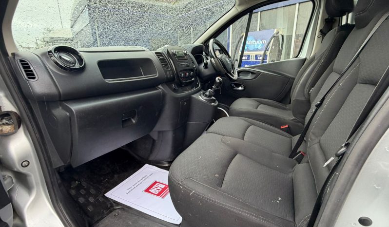 
								2018 (68 reg) Vauxhall Vivaro 2900 Sportive full									