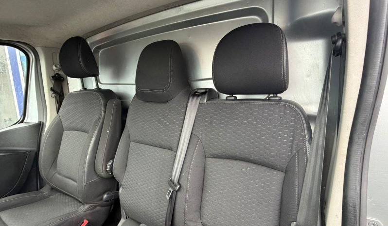 
								2018 (68 reg) Vauxhall Vivaro 2900 Sportive full									